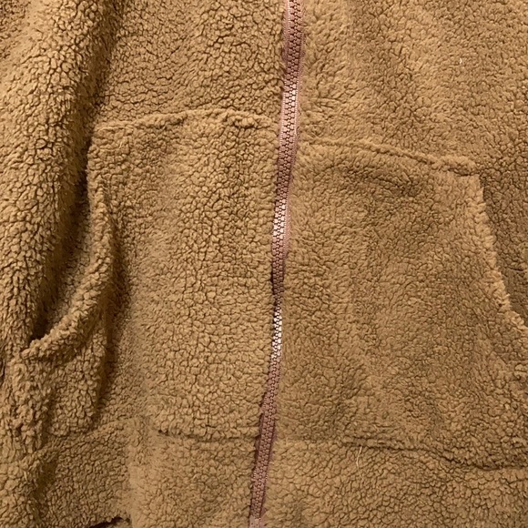 Jacket - Picture 5 of 6